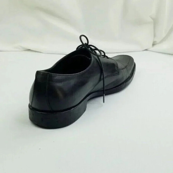 Hugo Boss Size 10 Men's Lace Up Embossed Logo Black Leather Shoes - Picture 6 of 12